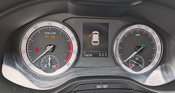 Skoda Karoq 6 of 13