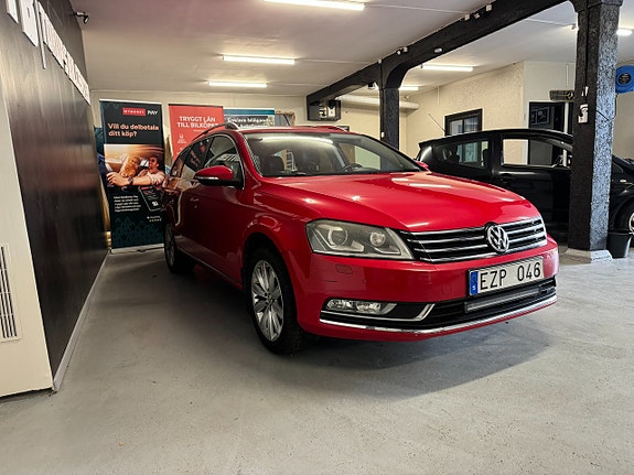 Volkswagen Passat 2 of 5