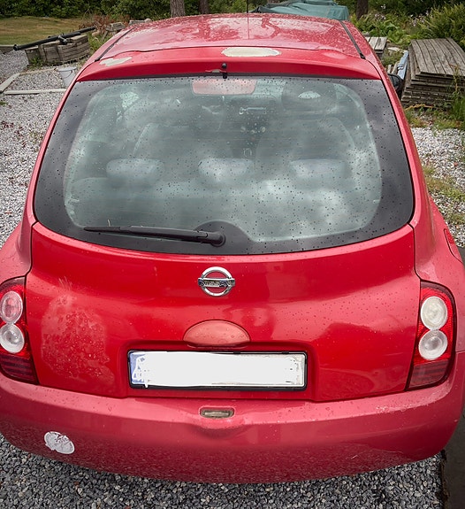 Nissan Micra 3 of 5