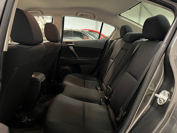 Mazda 3 15 of 23
