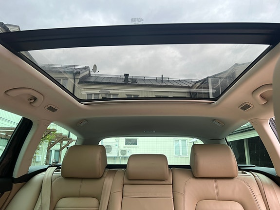Volkswagen Passat 17 of 17