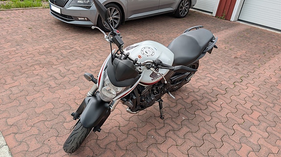 Honda CB600FA Hornet 3 of 6