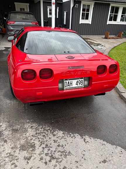 Chevrolet Corvette 5 of 5