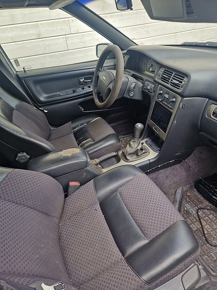 Volvo S70 2 of 2