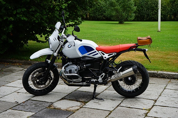 BMW R nineT Urban G/S 2 of 17