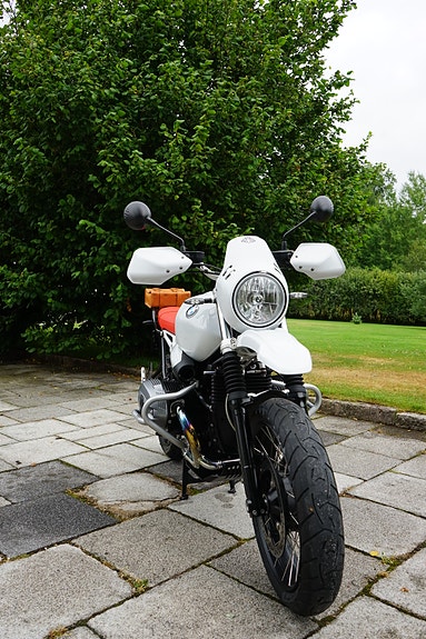 BMW R nineT Urban G/S 14 of 17