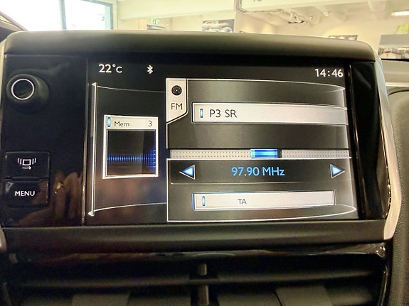 Peugeot 208 18 of 20