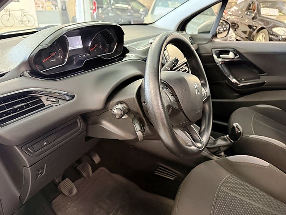 Peugeot 208 13 of 20