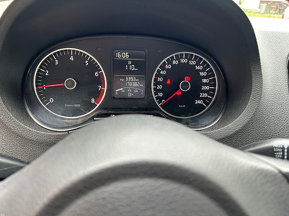 Volkswagen Polo 8 of 8
