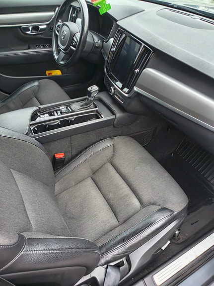 Volvo V90 4 of 5
