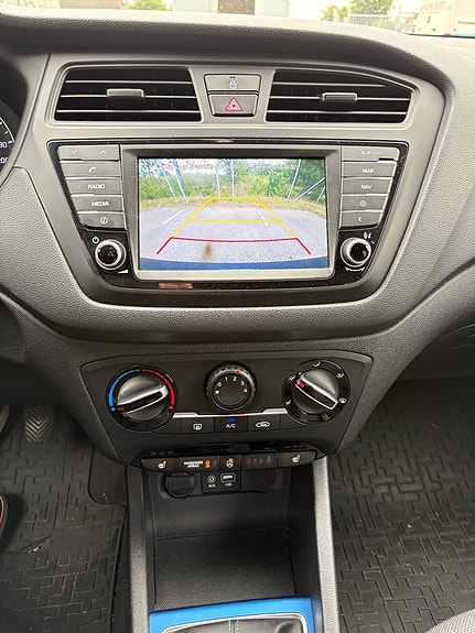 Hyundai i20 9 of 9