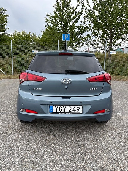 Hyundai i20 5 of 9