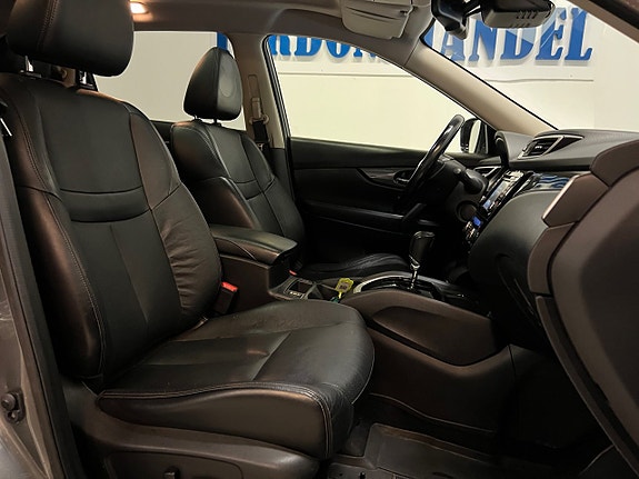 Nissan X-Trail 23 of 30