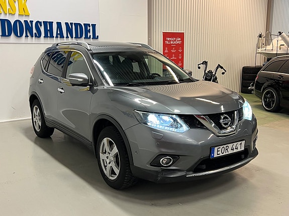 Nissan X-Trail 3 of 5