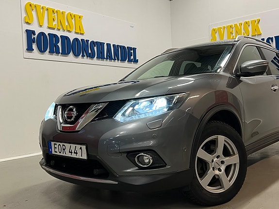 Nissan X-Trail 2 of 5