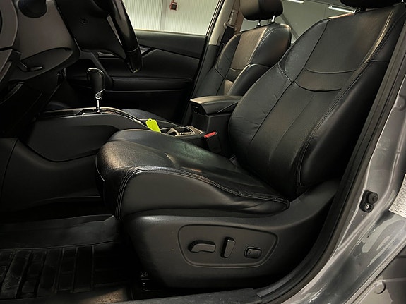 Nissan X-Trail 15 of 30