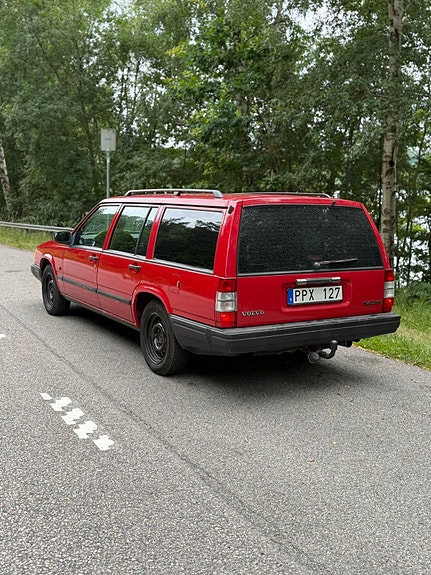 Volvo 940 3 of 5