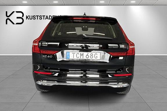 Volvo XC60 4 of 5