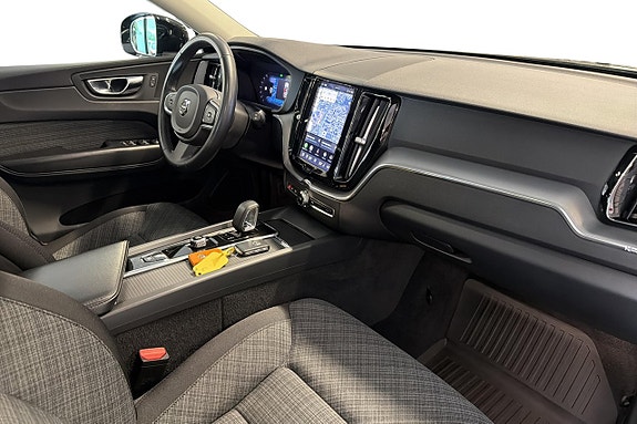 Volvo XC60 17 of 26