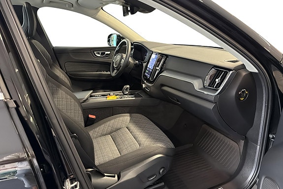 Volvo XC60 16 of 26