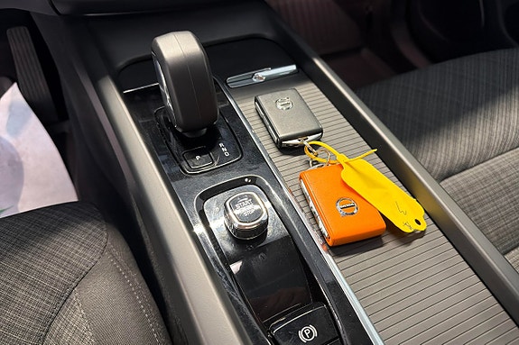 Volvo XC60 23 of 26