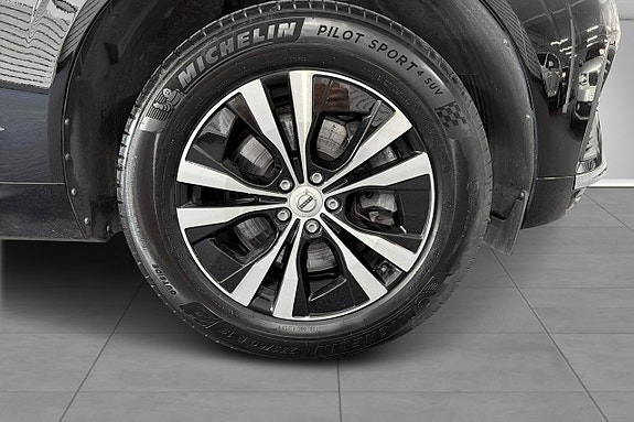 Volvo XC60 9 of 26