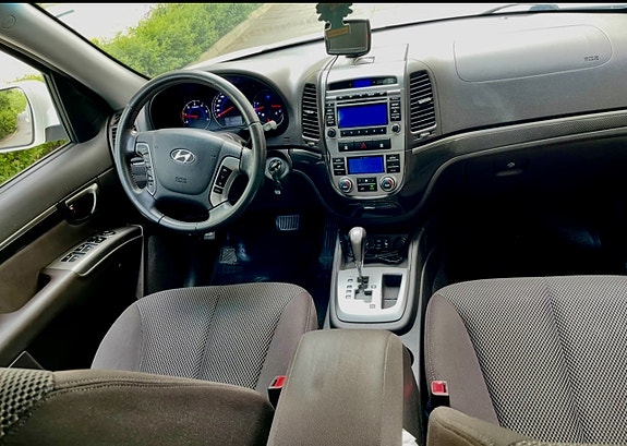 Hyundai Santa Fe 6 of 7
