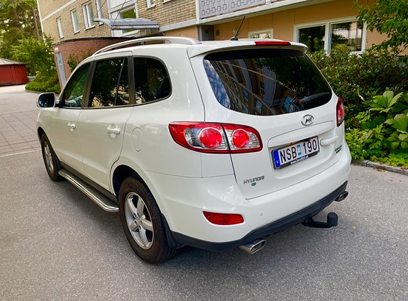 Hyundai Santa Fe 4 of 7