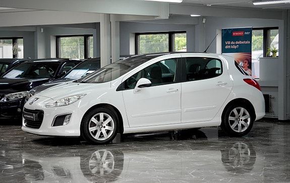 Peugeot 308 4 of 5