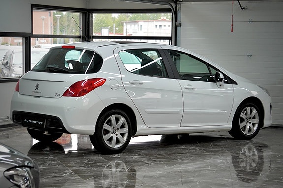Peugeot 308 5 of 5