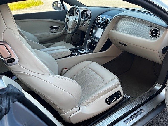 Bentley Continental GT 7 of 10