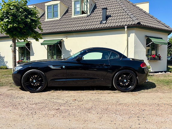 BMW Z4 2 of 5