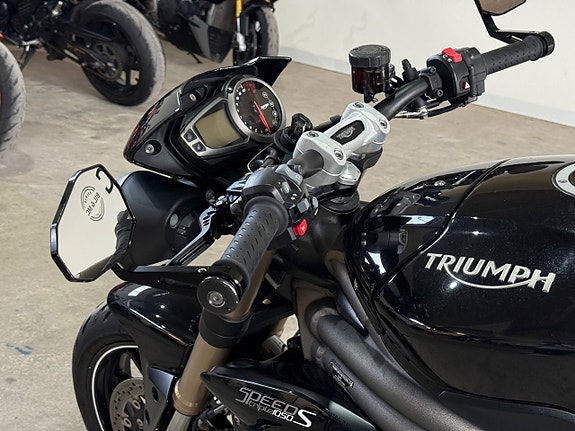 Triumph Speed triple S 140hk 0kr insats 9 of 11