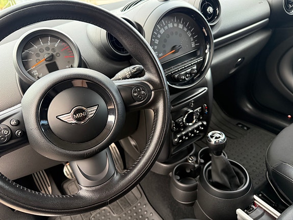 MINI Countryman Cooper S 10 of 15