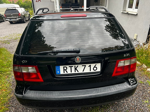 Saab 9-5 4 of 30