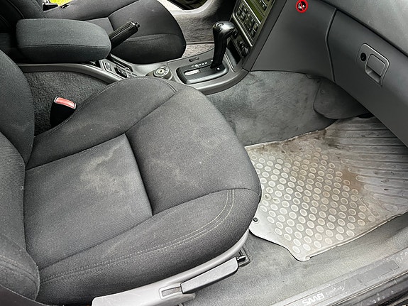 Saab 9-5 24 of 30
