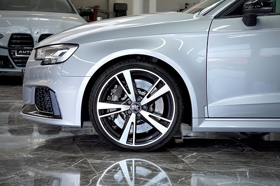 Audi RS3 8 of 18