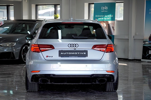 Audi RS3 3 of 5