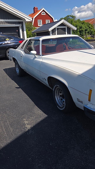 Pontiac Grand Prix 8 of 8