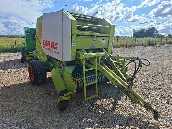 Claas 46 Roto Cut – Rundbalspress 2 of 8