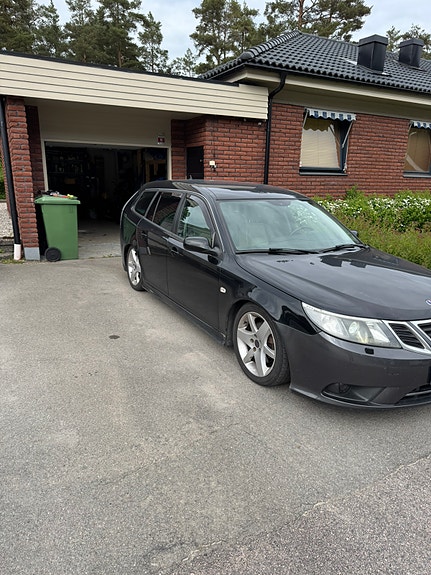 Saab 9-3 2 of 4