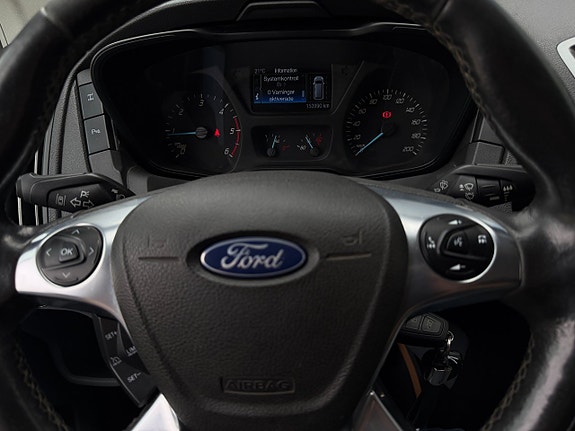 Ford Transit 15 of 15