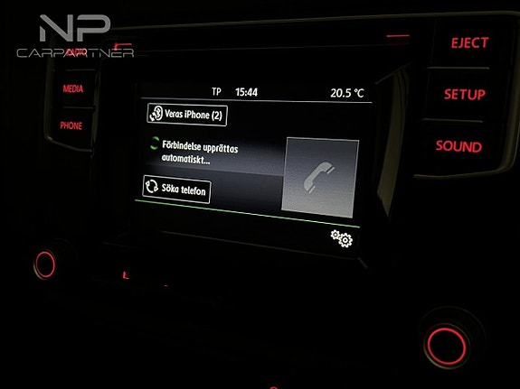 Volkswagen Caddy 19 of 22