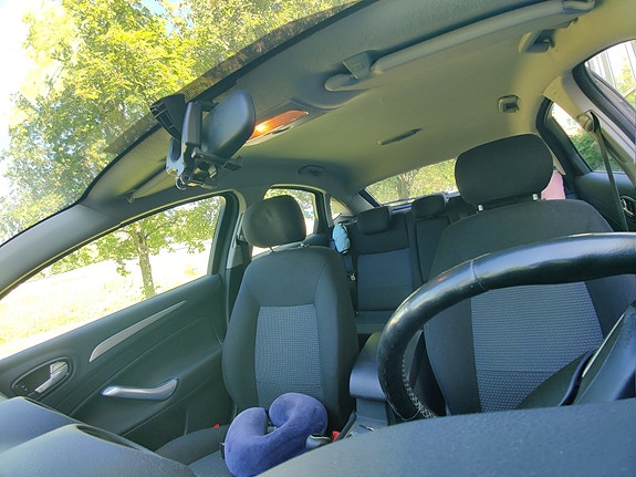 Ford Mondeo 15 of 20