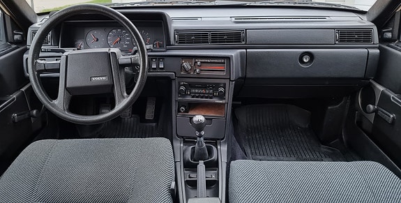 Volvo 740 6 of 6