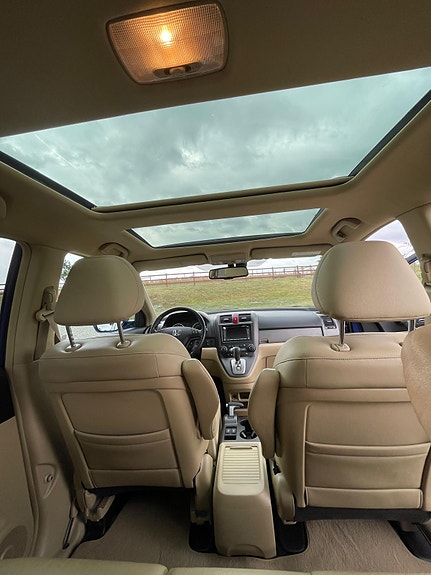 Honda CR-V 7 of 11