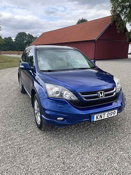 Honda CR-V 2 of 11