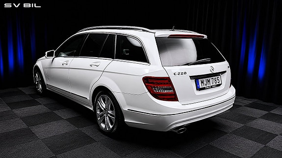 Mercedes-Benz C220 6 of 30