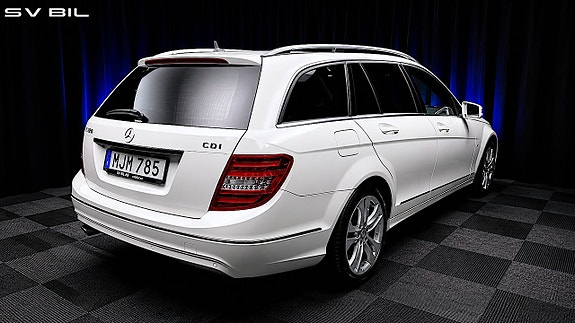 Mercedes-Benz C220 4 of 30