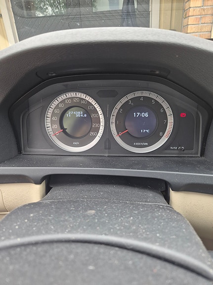 Volvo V60 3 of 3